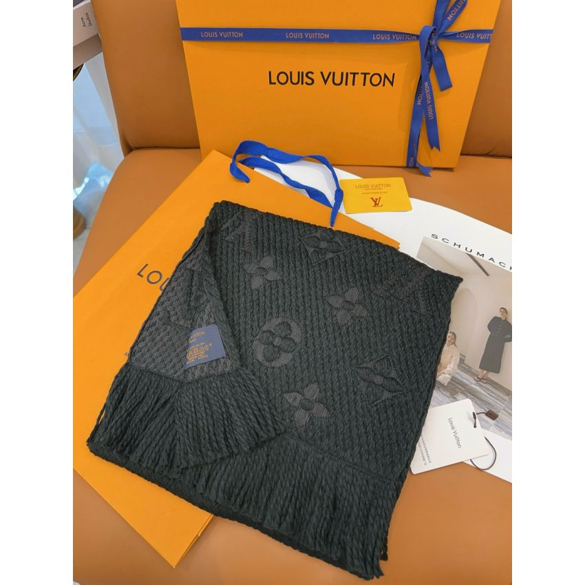 LV Cashmere scarf