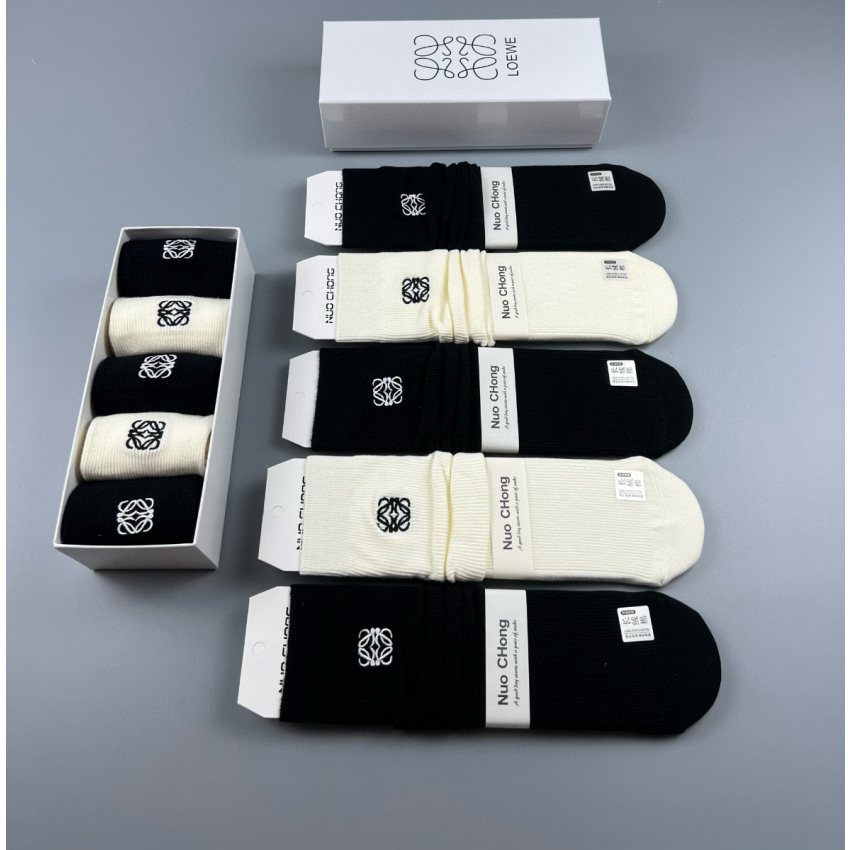 L0ew* Socks ( 5 pairs)