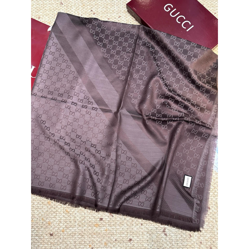 Gvc*1 Classic Cashmere and Silk Shawl