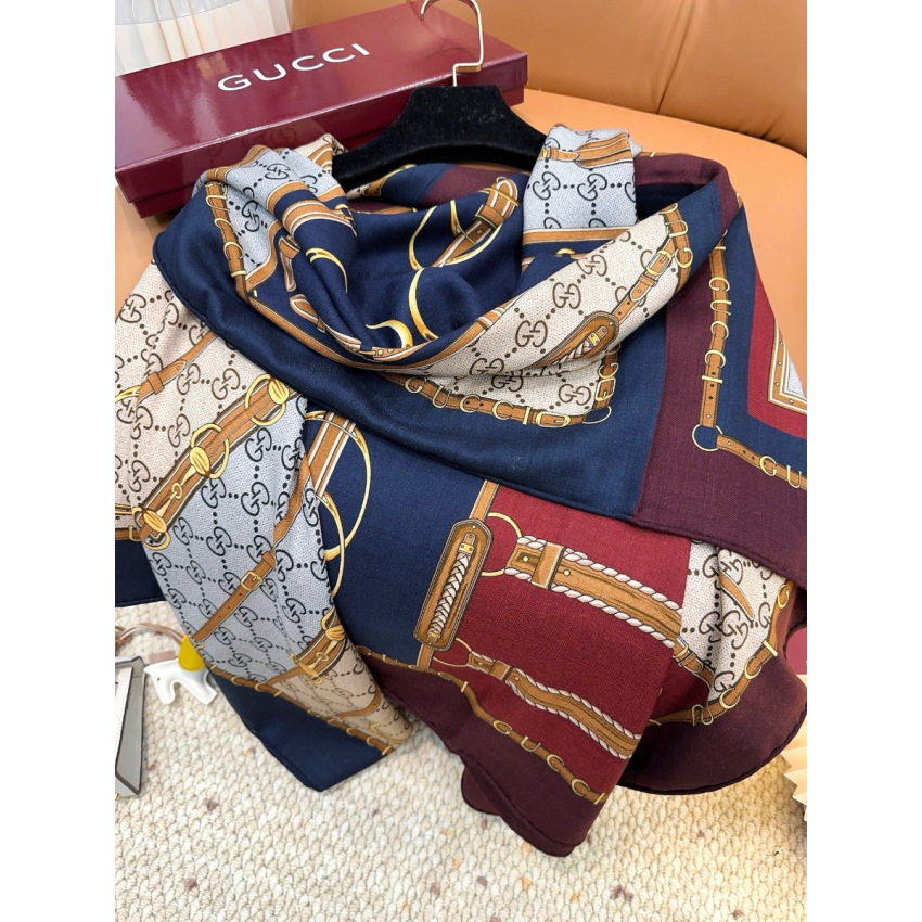 Gvc*1 Classic Cashmere and Silk Shawl