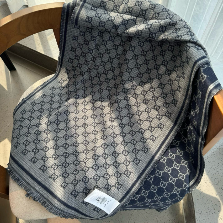Gvc*1 Cashmere Scarf