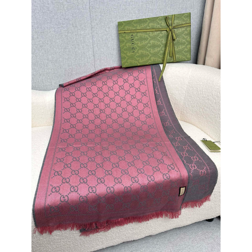 Gvc*1 Cashmere Scarf