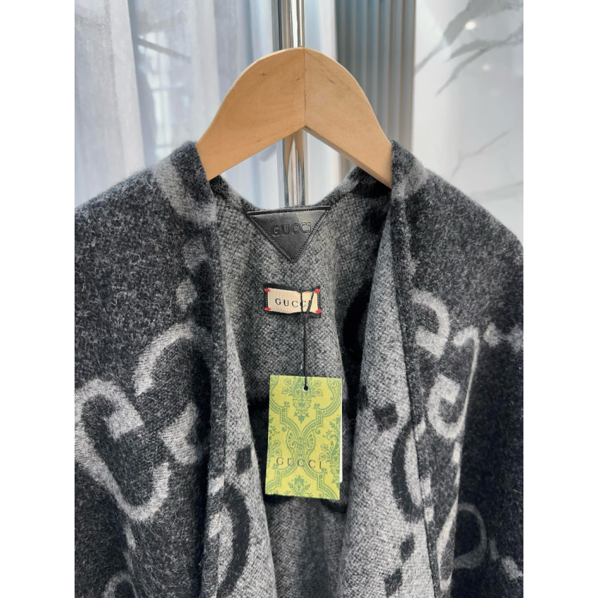 Gvc*1 Cashmere Cloak/Shawl