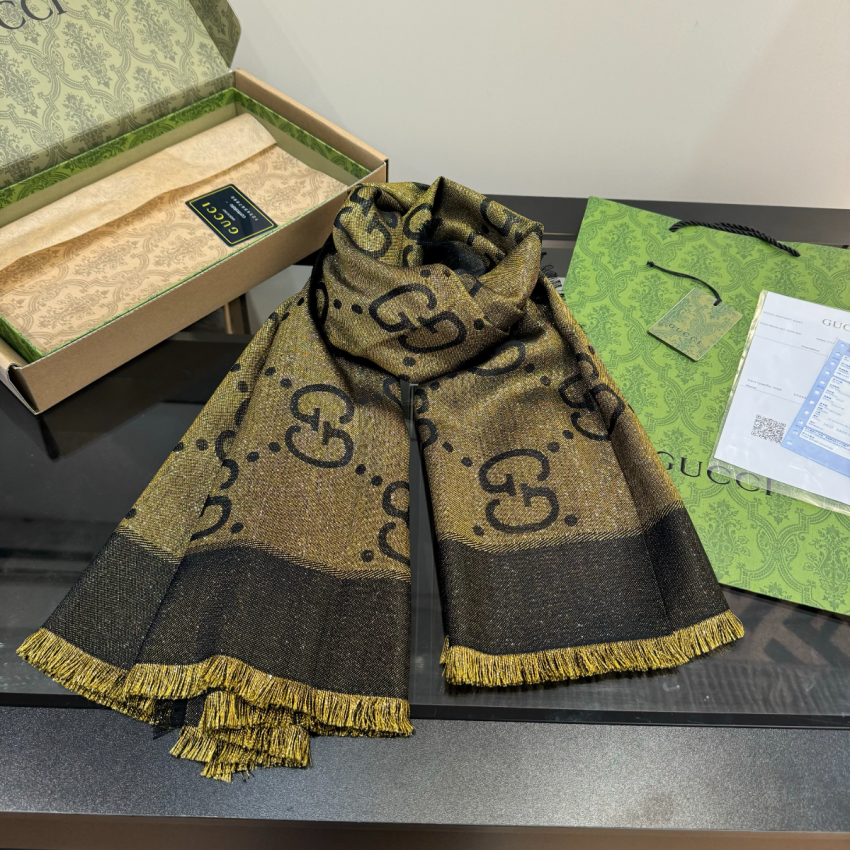 Gvc*1 GG jacquard silk wool shawl
