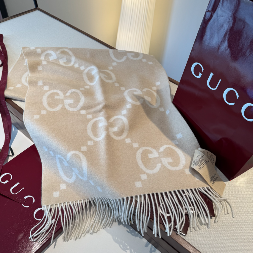 Gvc*1 Cashmere Scarf