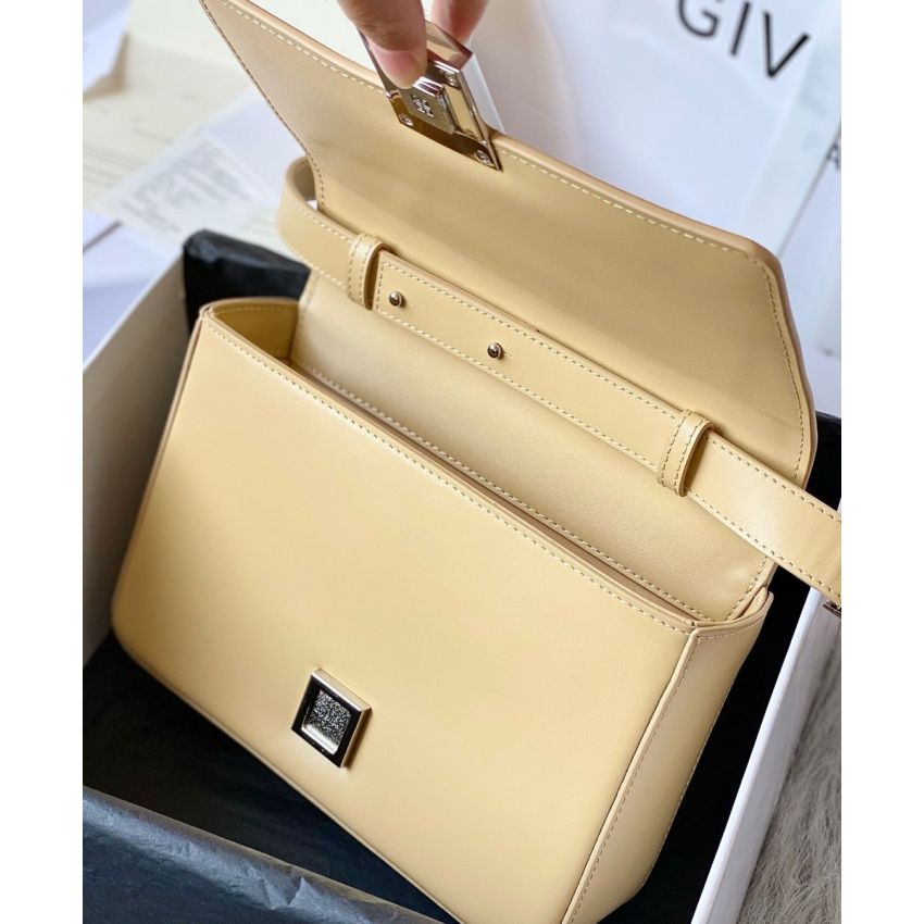 G1uenchy 4g shoulder bag