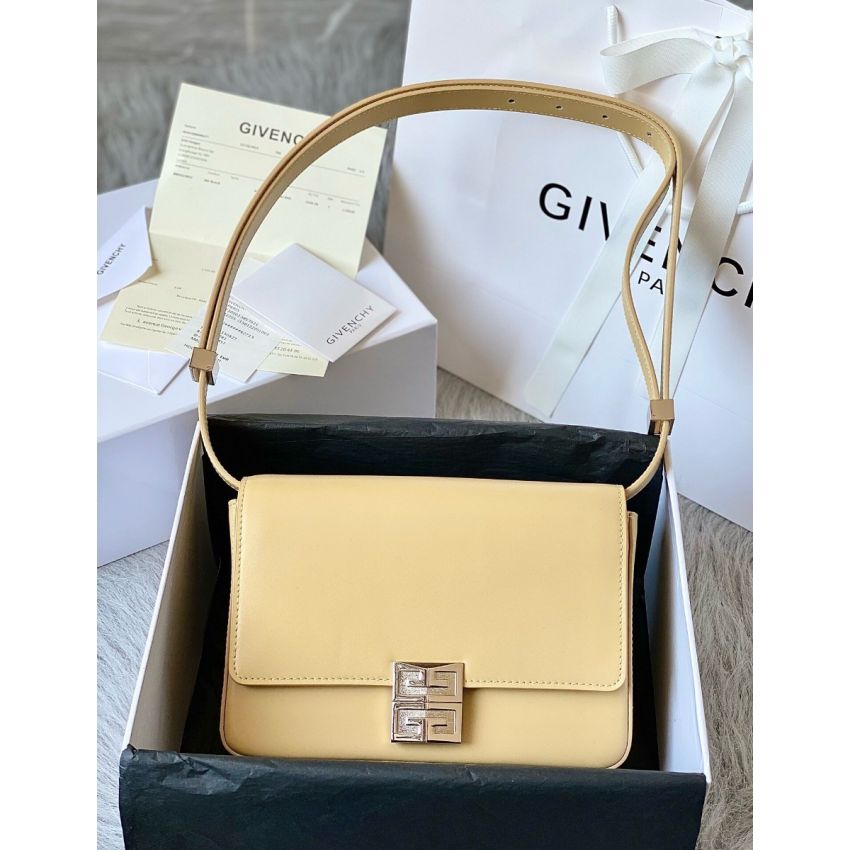 G1uenchy 4g shoulder bag