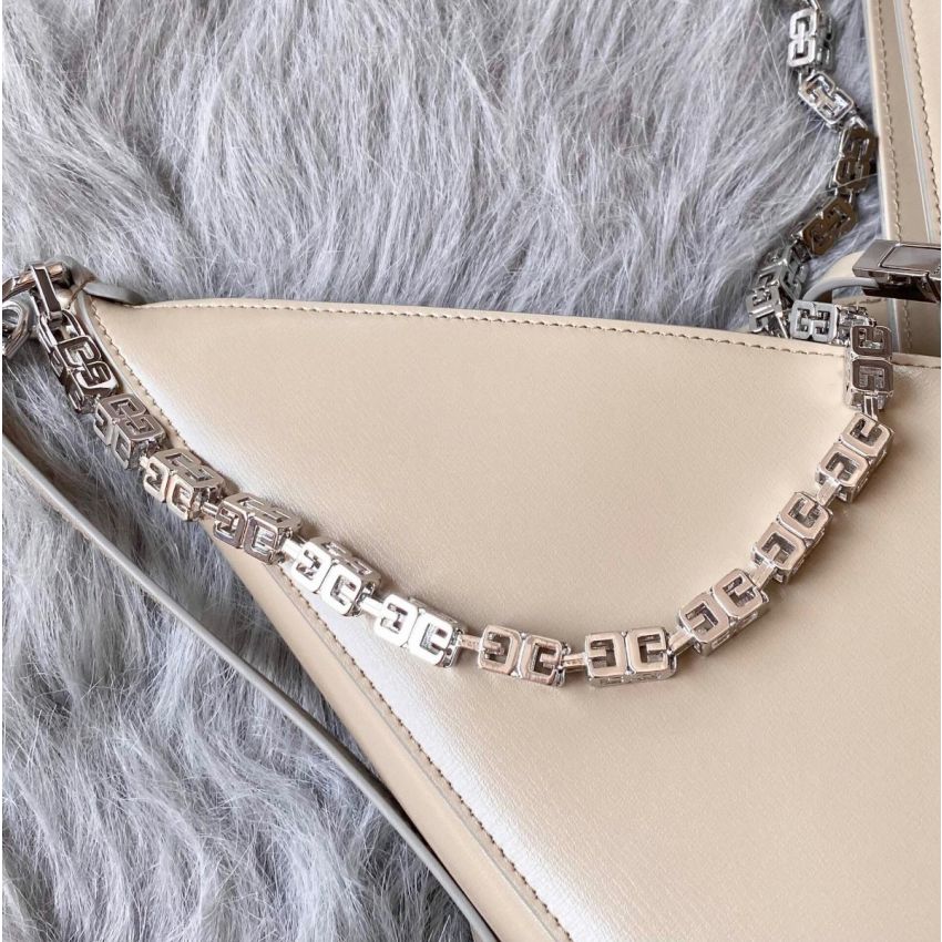 G1uenchy small cut out bag