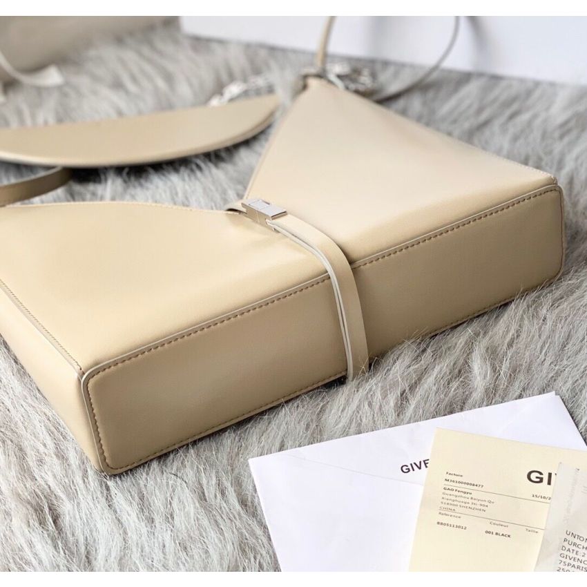 G1uenchy small cut out bag