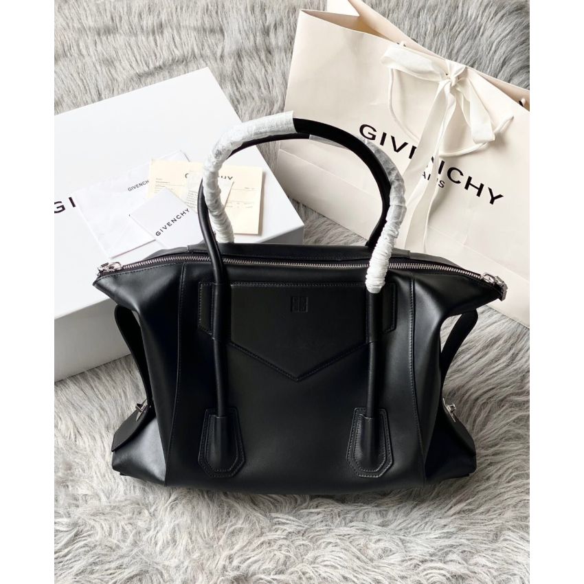G1uenchy antigona lock soft tote