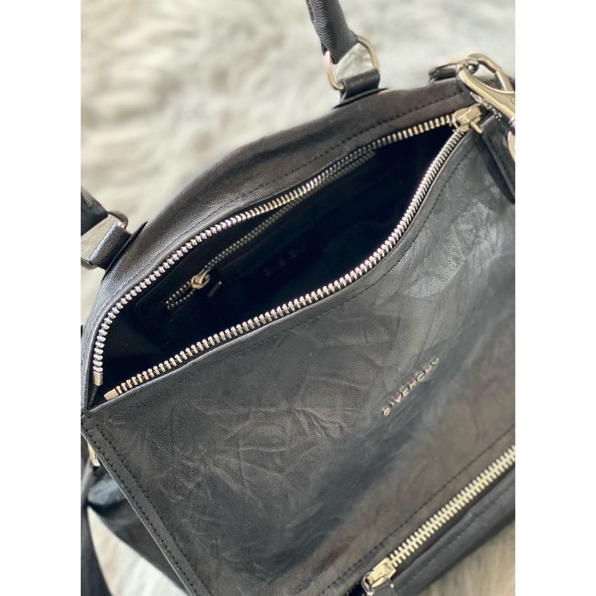 g1uenchy large P*nd0ra bag