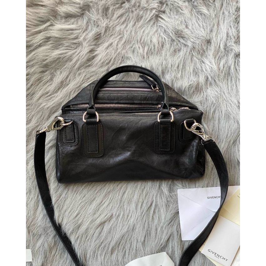 g1uenchy large P*nd0ra bag