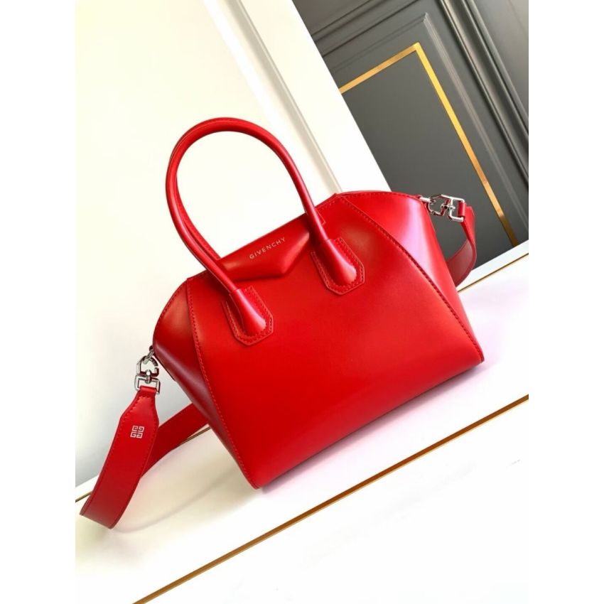 G1uenchy small antigona tote