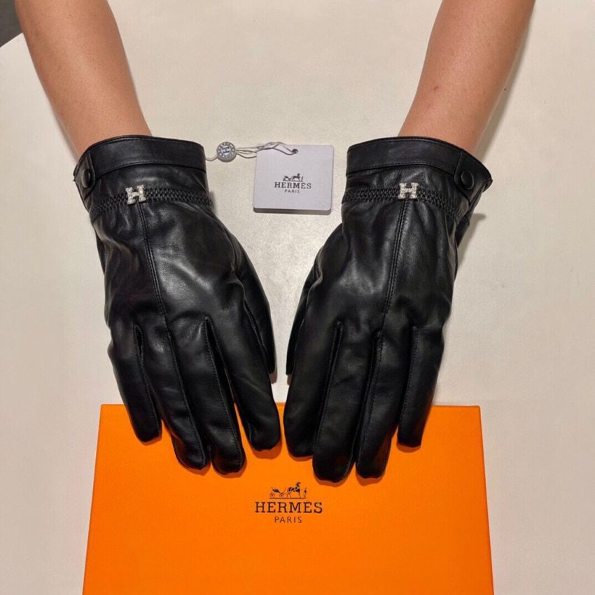 H**me5 Lambskin Gloves