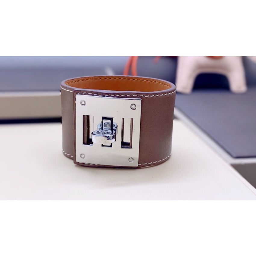 H**me5  Leather Bracelet