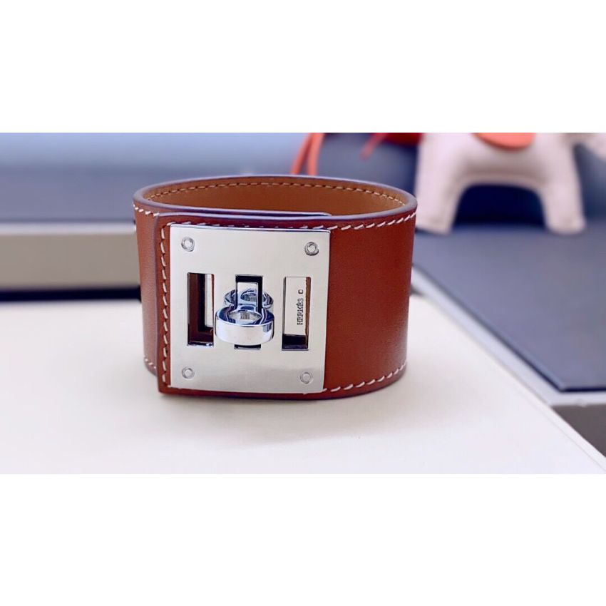 H**me5  Leather Bracelet