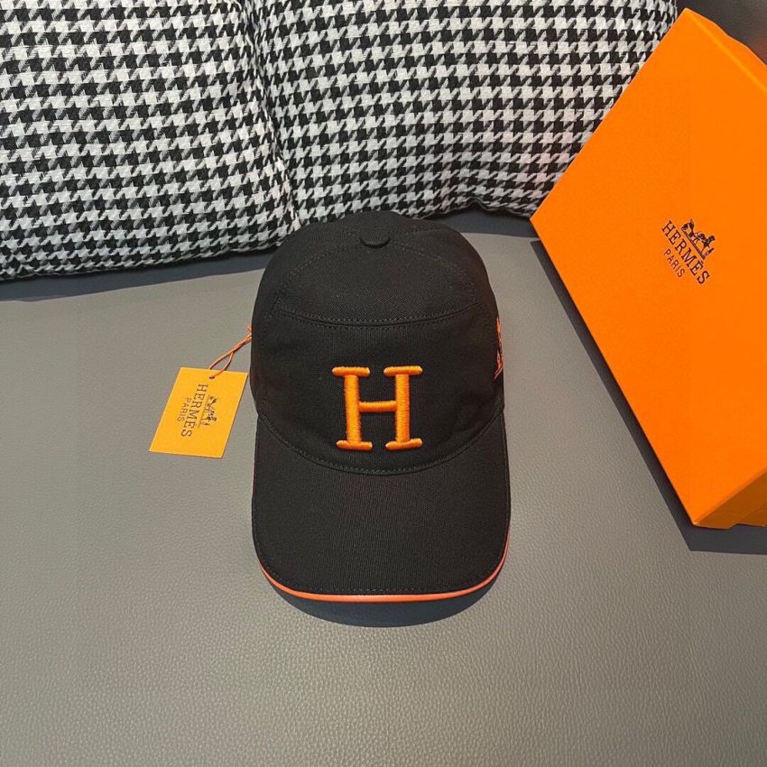 H**me5 Baseball Cap