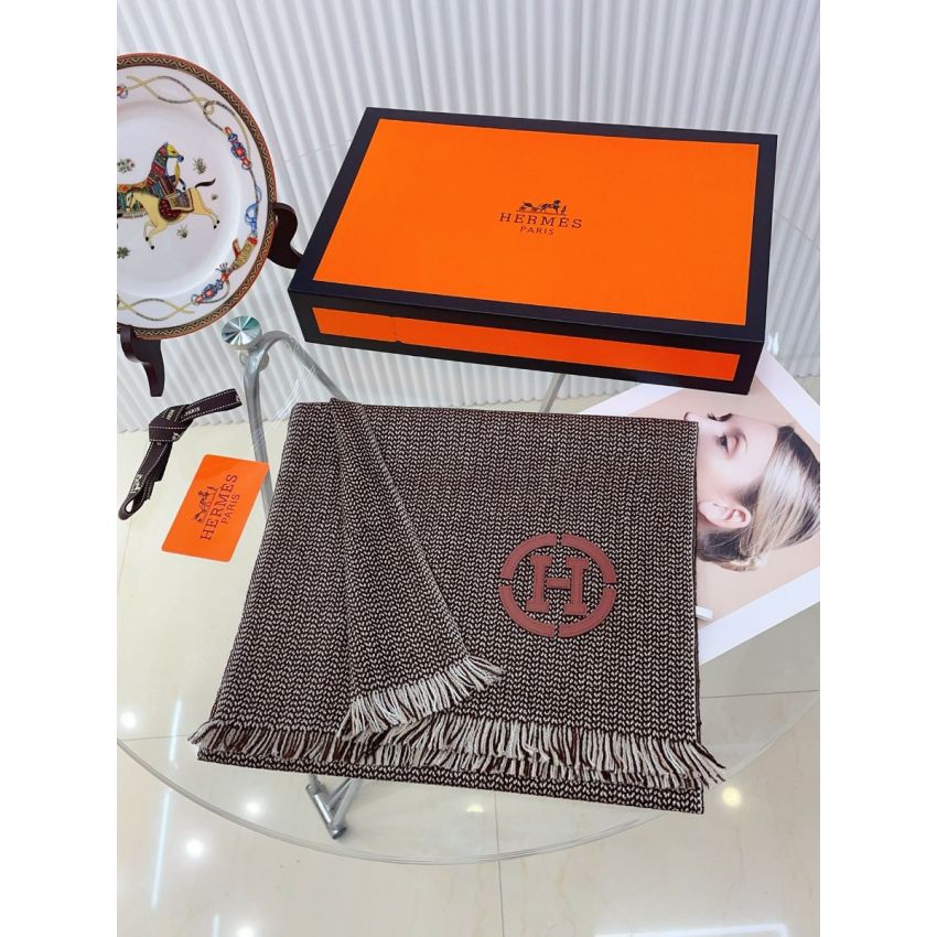 H**me5 Cashmere Scarf