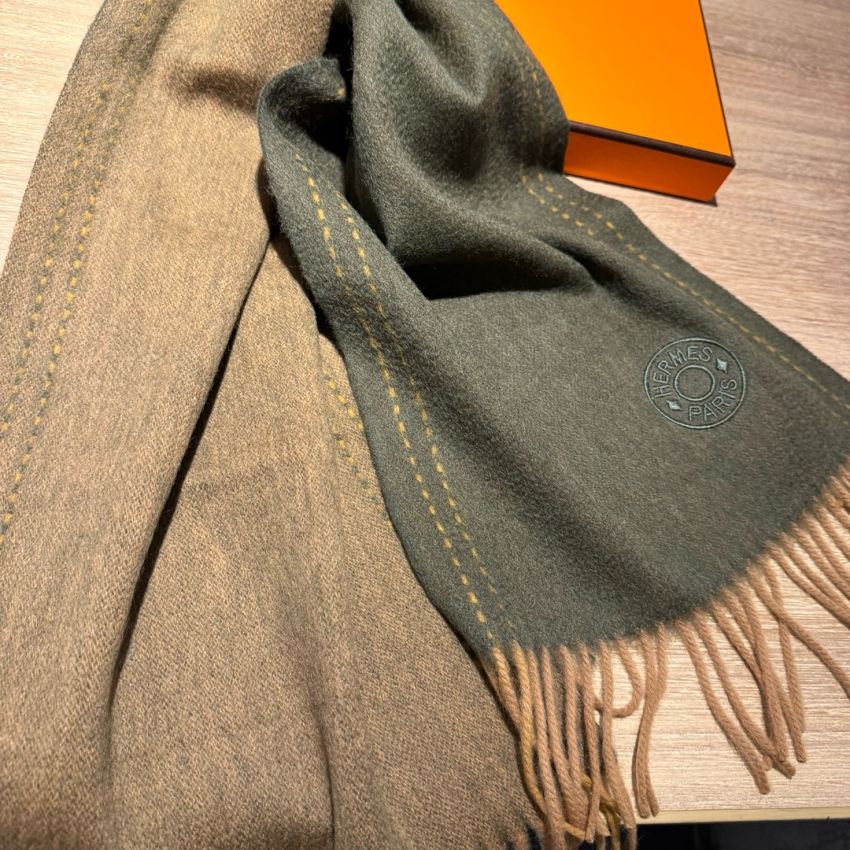 H**me5 Cashmere Scarf