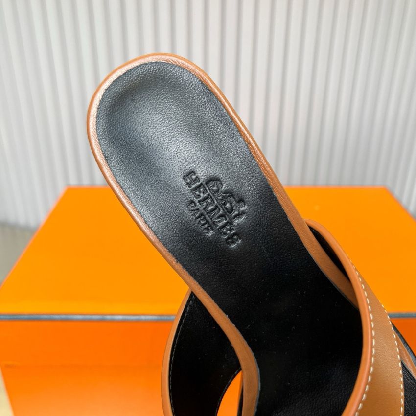 H**me5 heeled mule,  size 35-41