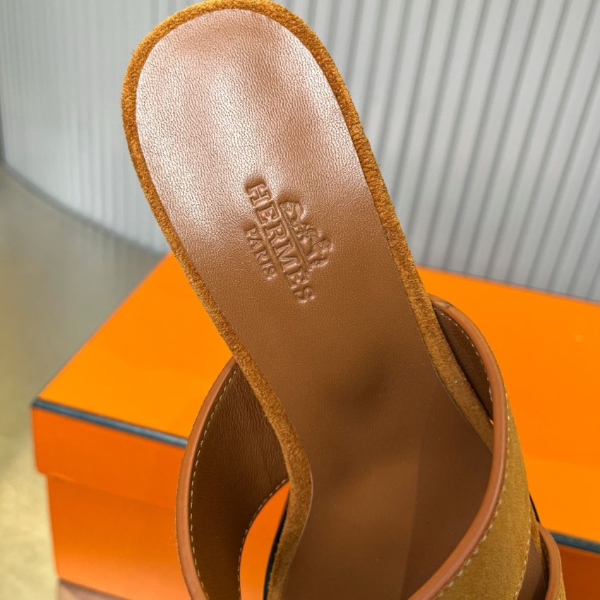 H**me5 heeled mule,  size 35-41