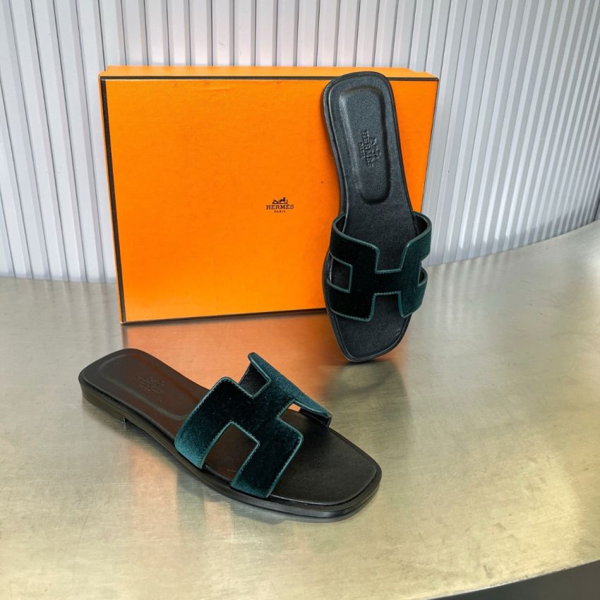H**me5 Mule,  size 35-42