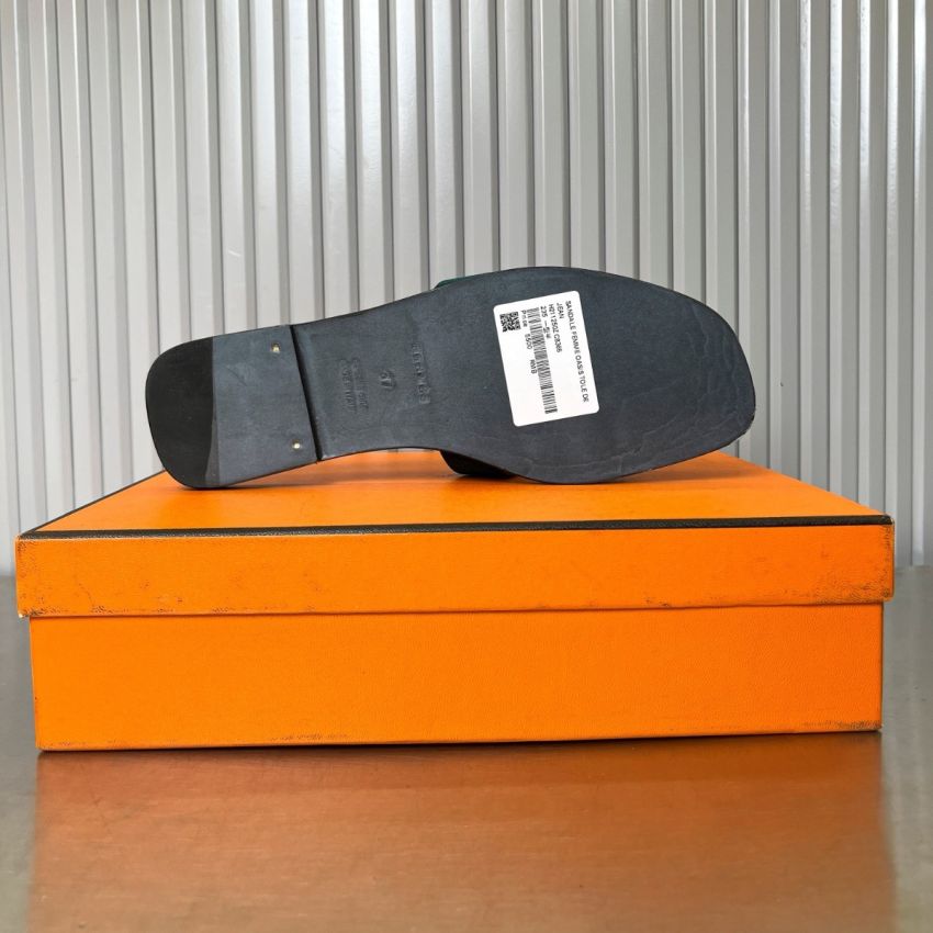 H**me5 Mule,  size 35-42