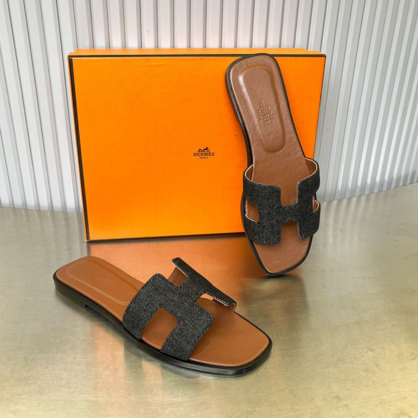 H**me5 Mule,  size 35-42