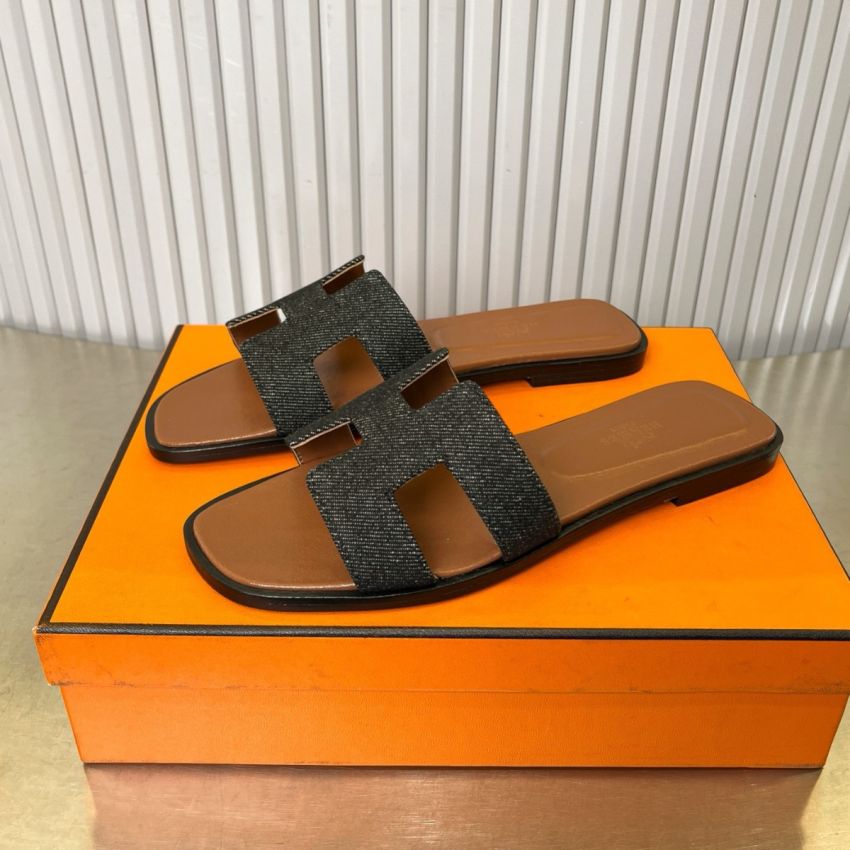 H**me5 Mule,  size 35-42