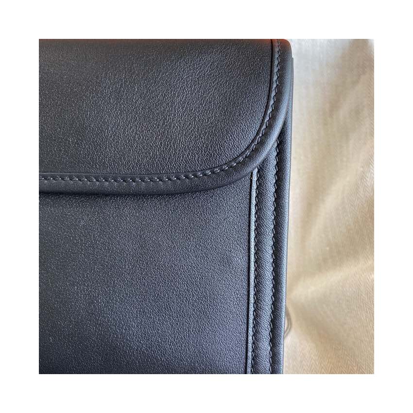 H**me5 Jige Elan Clutch in Swift Leather