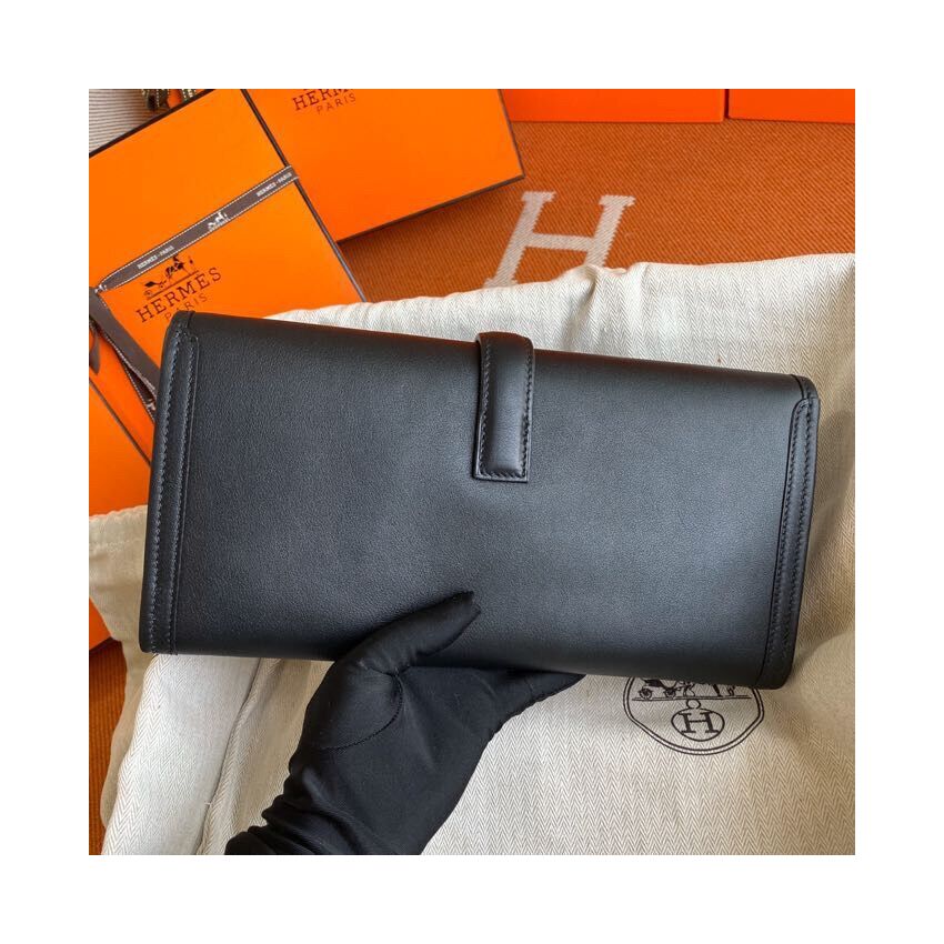 H**me5 Jige Elan Clutch in Swift Leather