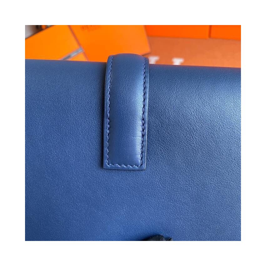 H**me5 Jige Elan Clutch in Swift Leather