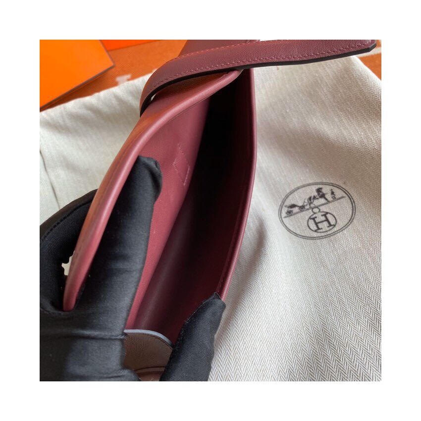 H**me5 Jige Elan Clutch in Swift Leather