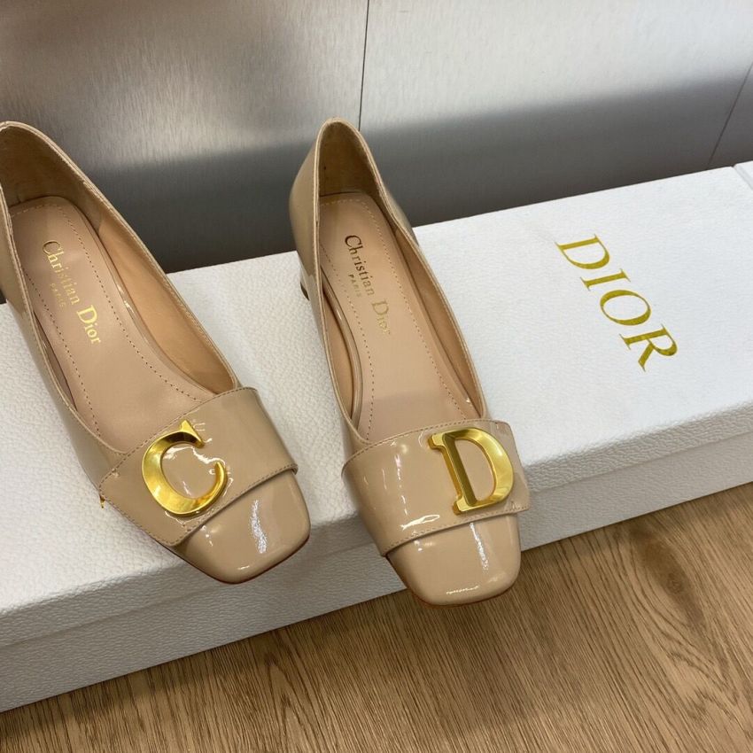 D10r C'EST Ballet shoes