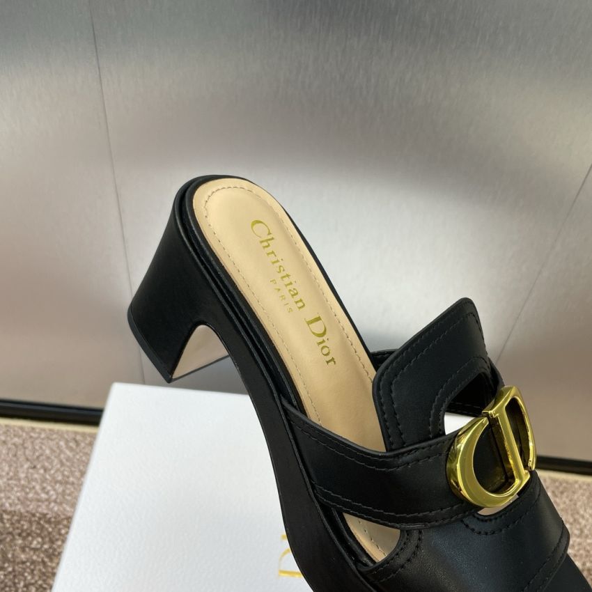 D10r Montaigne Platform Sandal  ,  size 35-41