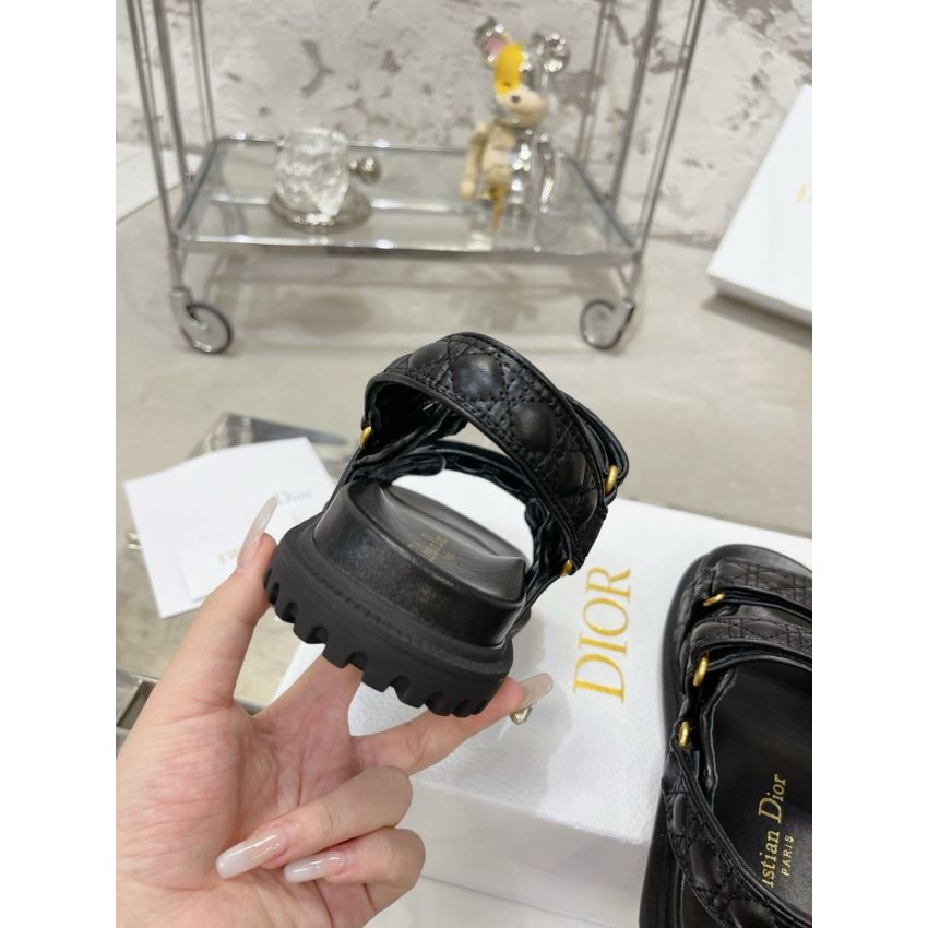 D10r D10ract Sandal ,  size 35-42