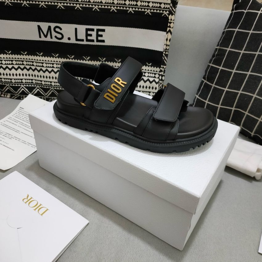 D10r D10ract Sandal ,  size 35-42