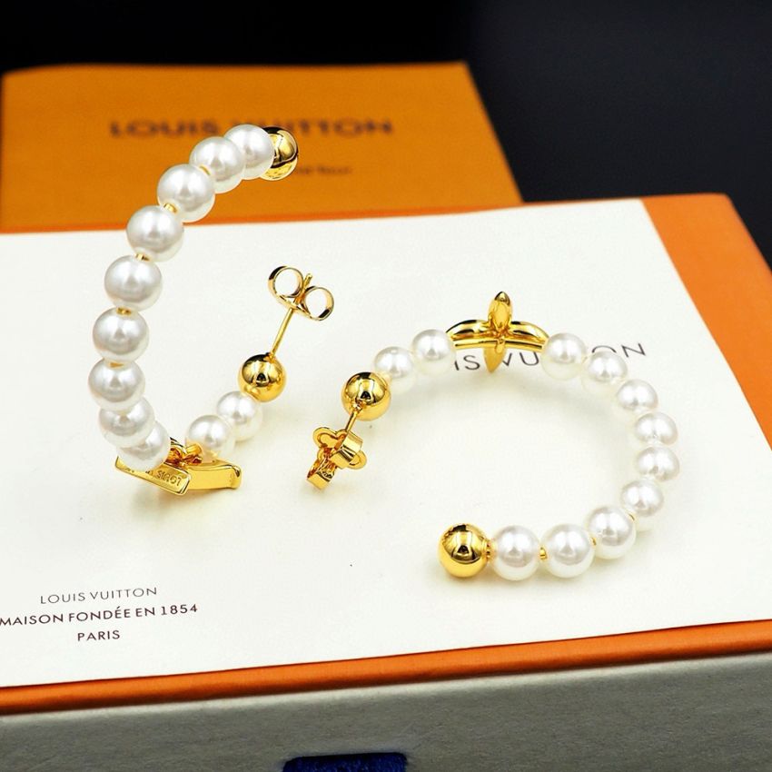 My LV pearl earrings