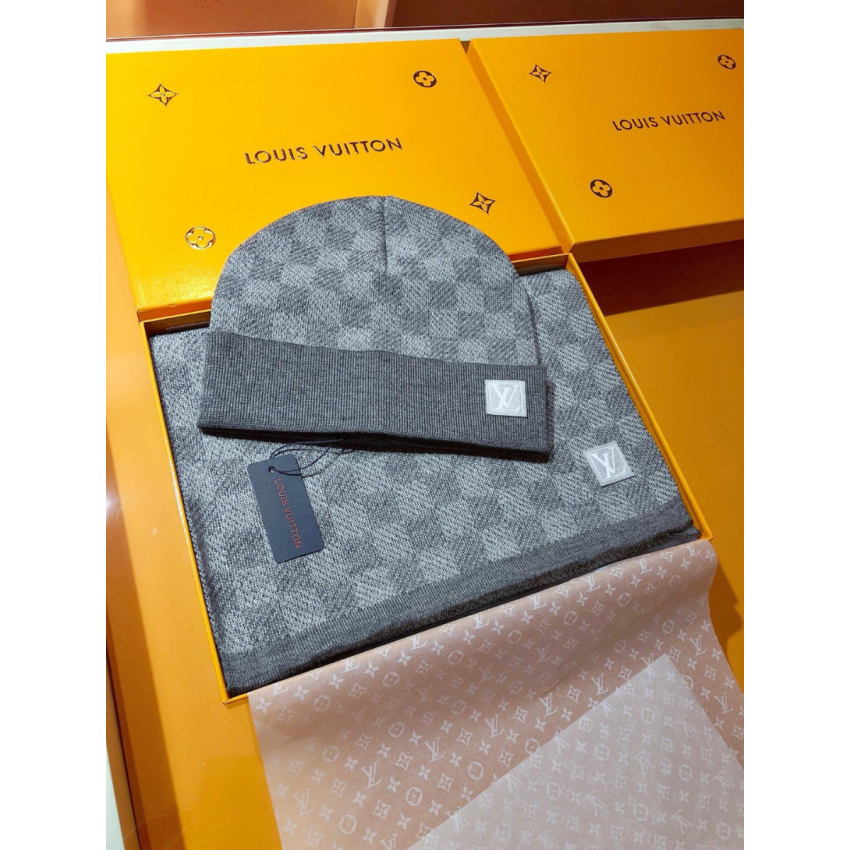 LV cashmere Scarf & Beanie