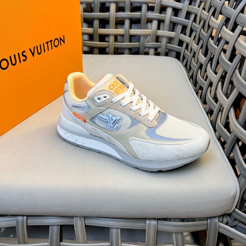 L0vis Vvtt0n Run Sneakers