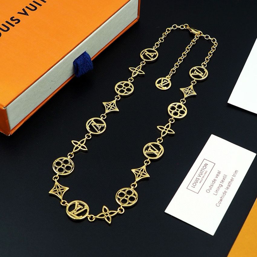 M01057 LV Lace Necklace