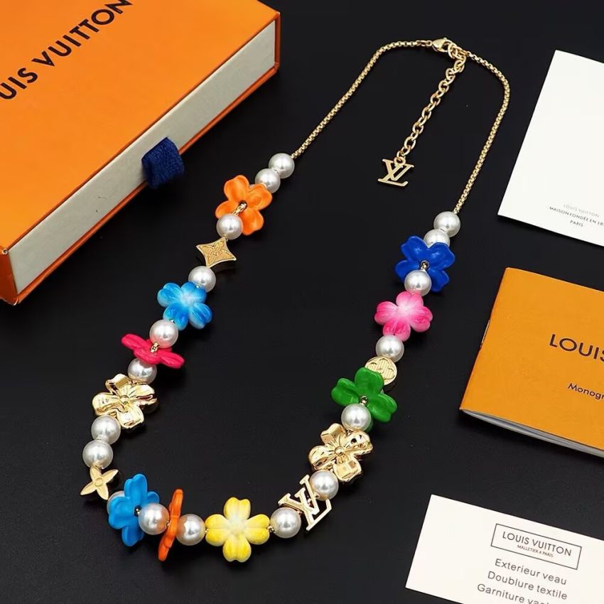 LV Surfin' Flower Neckalce