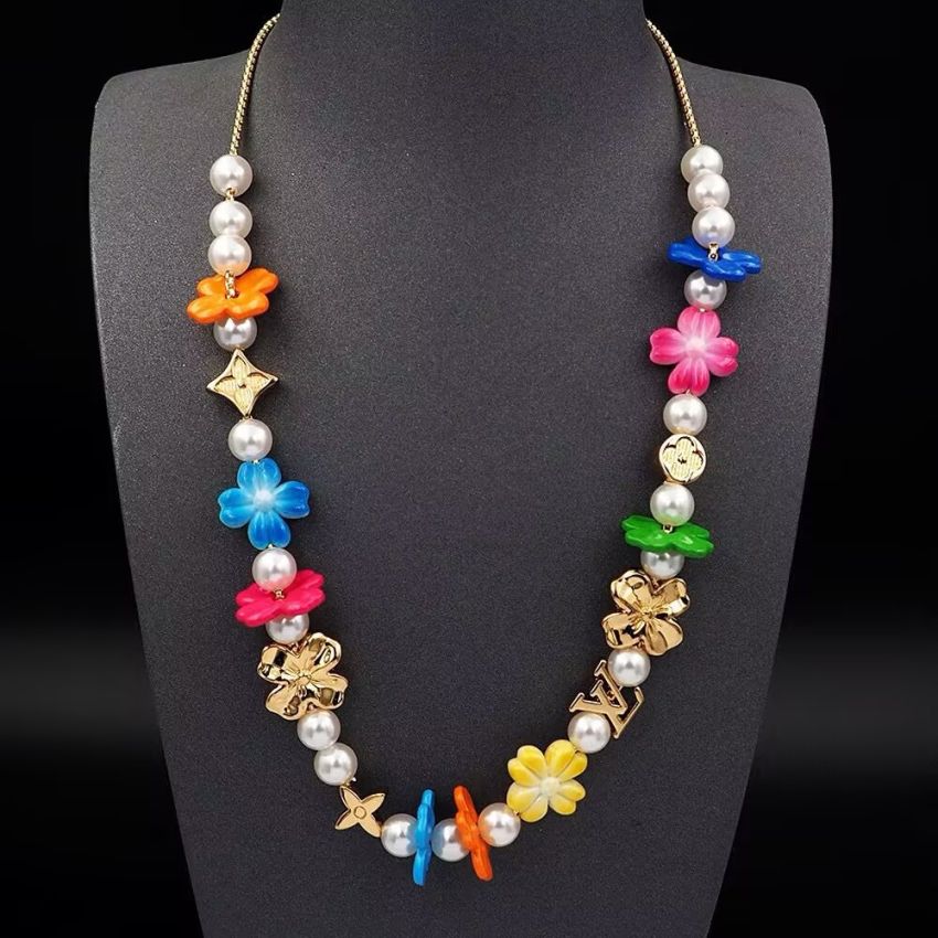 LV Surfin' Flower Neckalce