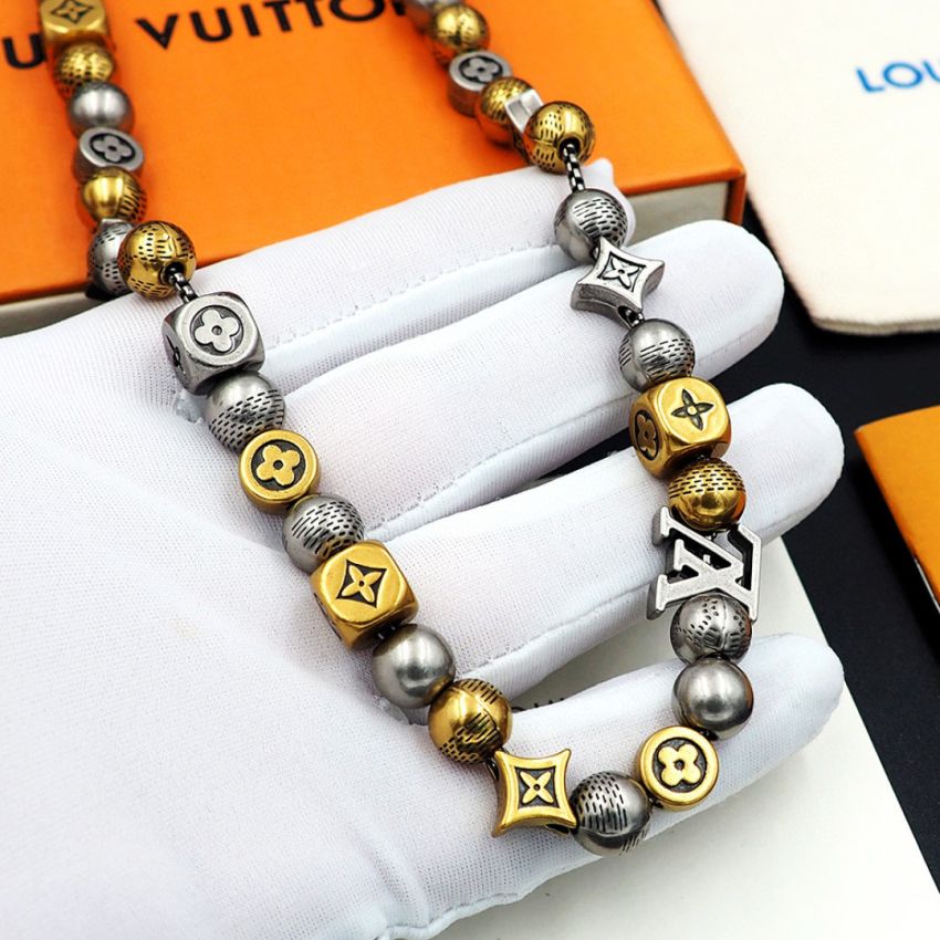 LV Damier party Necklace
