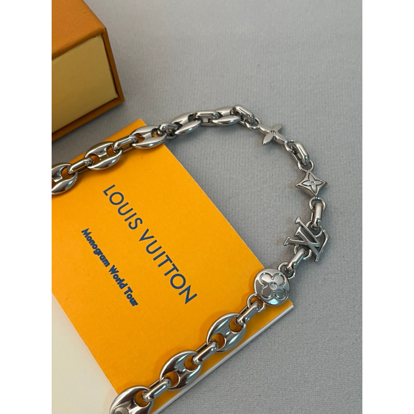 LV sailor Necklace