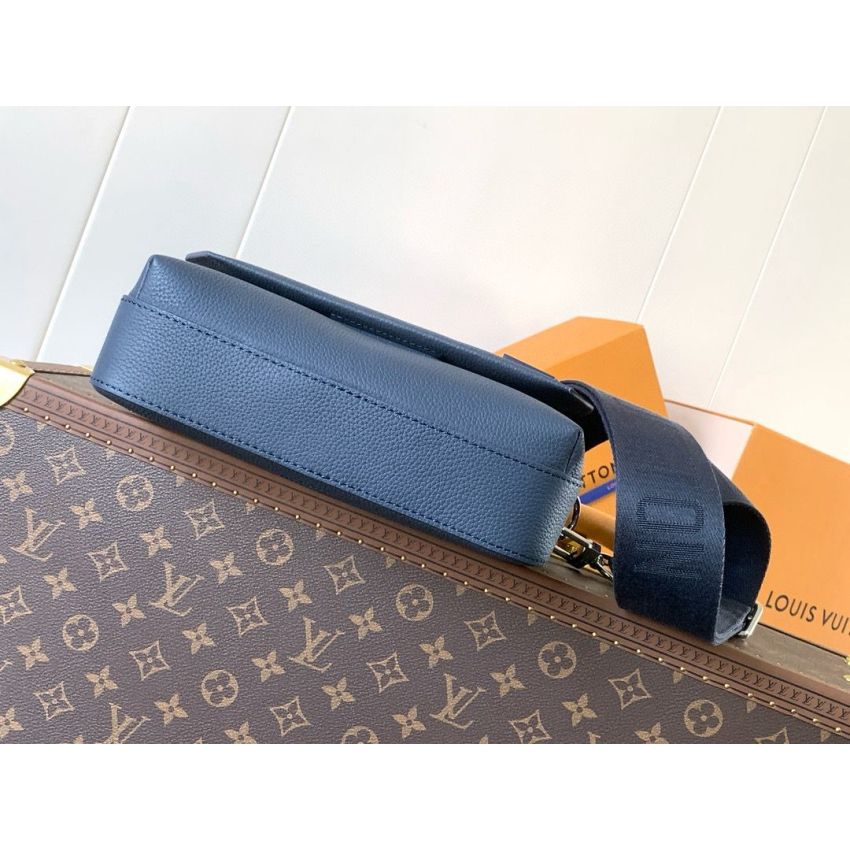 M22611 Fastline Messenger