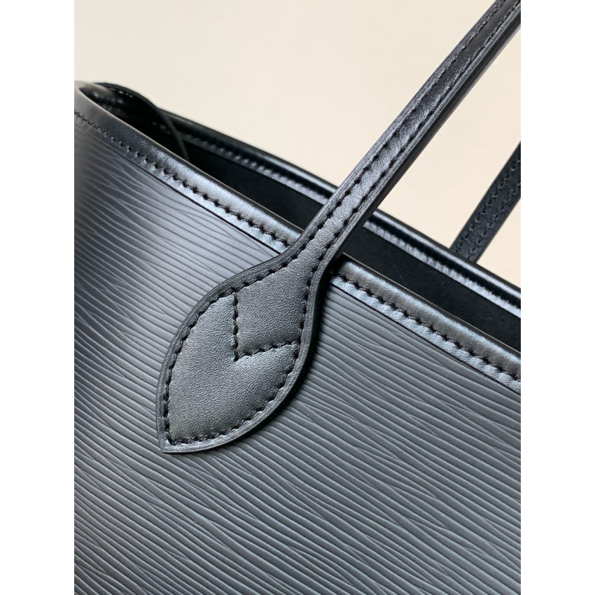 M11930  Neverfull MM