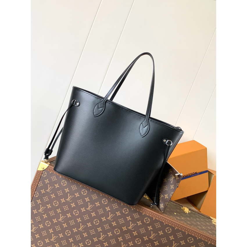 M11930  Neverfull MM