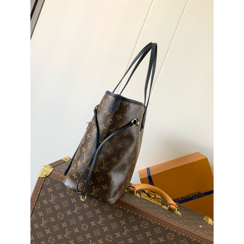M28351 Neverfull Inside Out MM