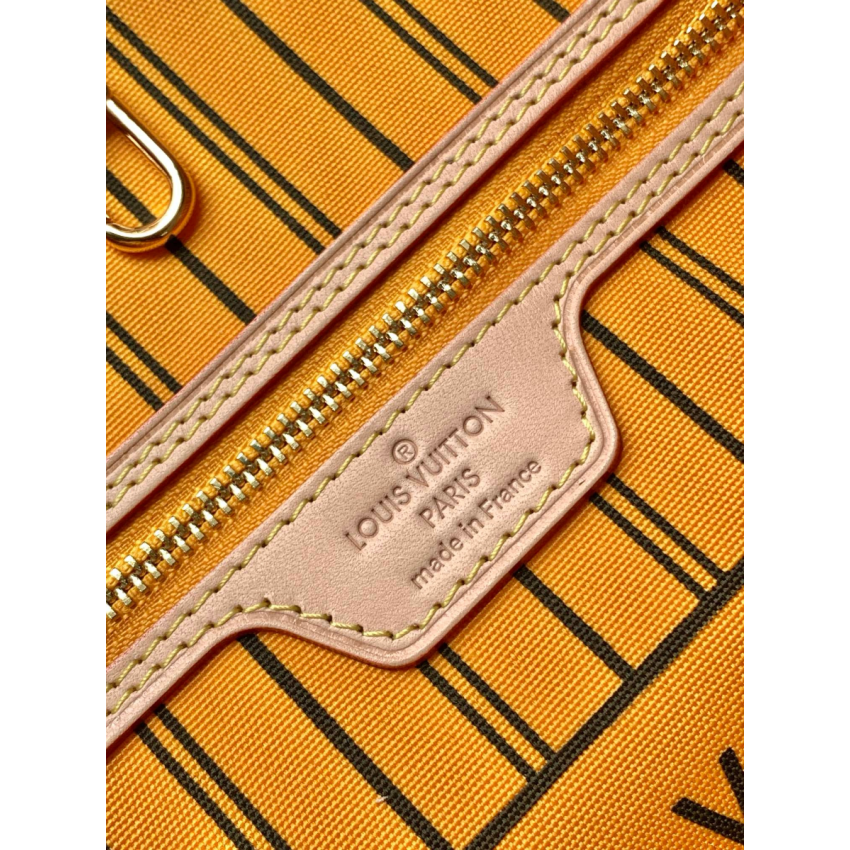 M12779  Reversible Neverfull Bandouliere MM
